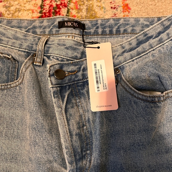 MICAS Asymmetric Waist Straight Leg Jeans. Light wash. Size S / 28” waist - Picture 4 of 4